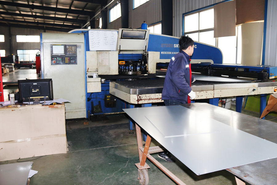 Cangzhou Zonpe Metal Products Co., Ltd. linha de produção do fabricante